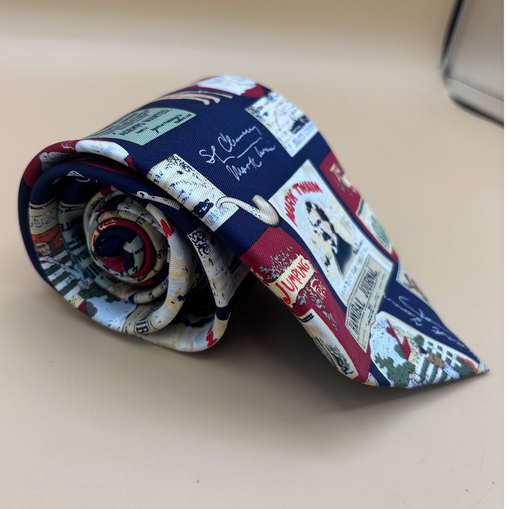 Alynn Neckwear Tie Mens Navy Blue Silk Mark Twain Literary Bookish Excellent